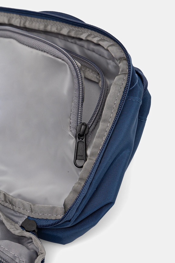 The North Face kosmetyczka Base Camp Voyager NF0A81BL9261 granatowy