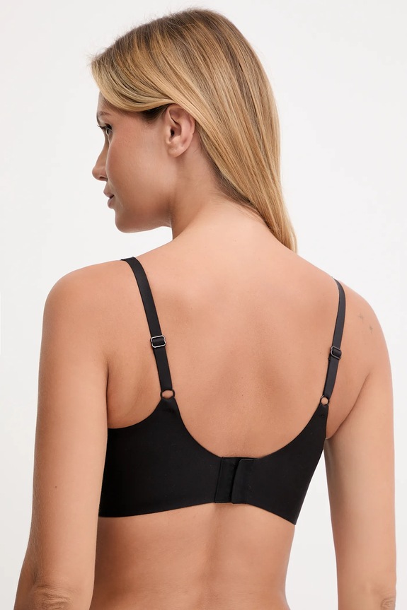 Chantelle melltartó SOFTSTRET C26BQB fekete SS26