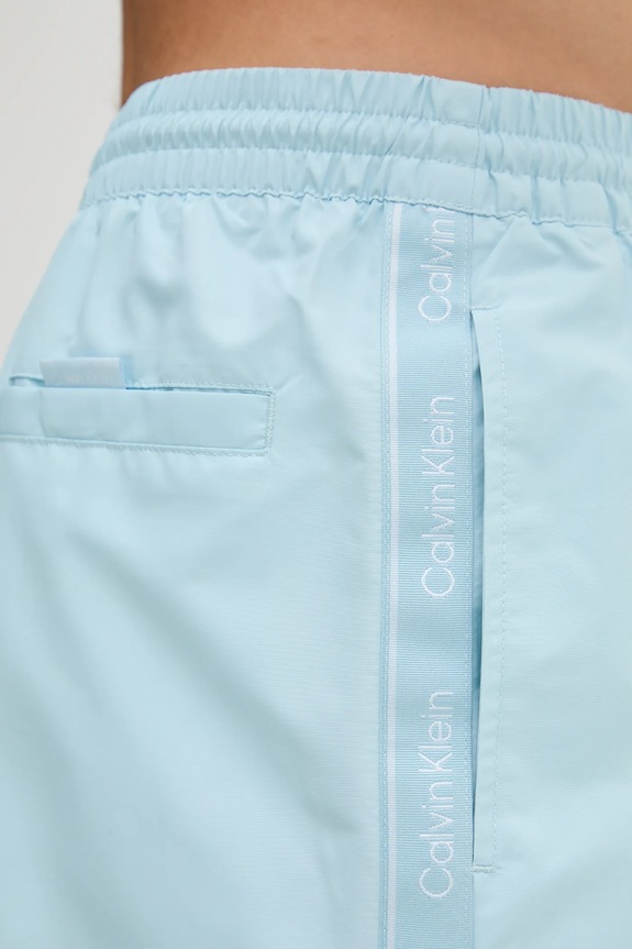 Plavkové šortky Calvin Klein modrá LV00N61109