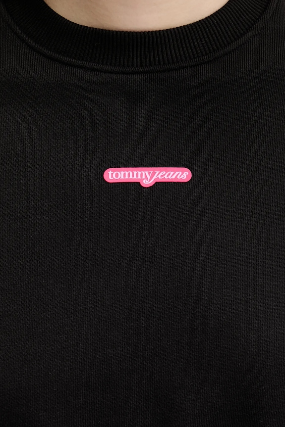 Βαμβακερή μπλούζα Tommy Jeans DW0DW20947 μαύρο