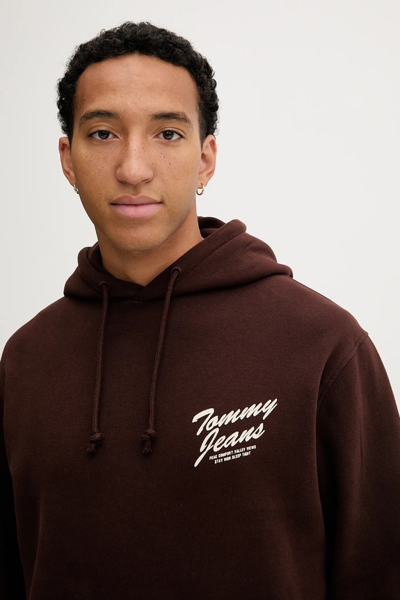 Μπλούζα Tommy Jeans καφέ DM0DM22088