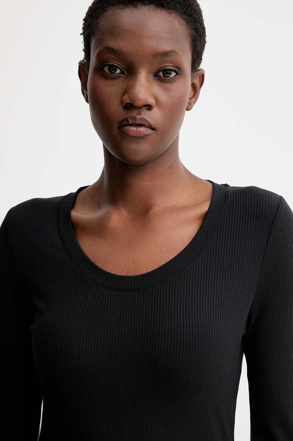 Calvin Klein longsleeve de damă cu modal negru LV044D235G