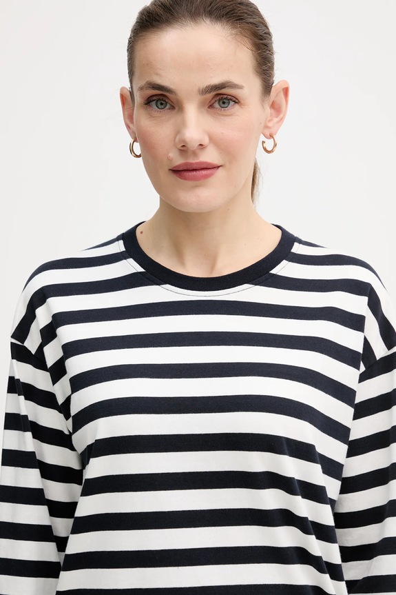 Pamučna majica dugih rukava Barbour mornarsko plava LML0872