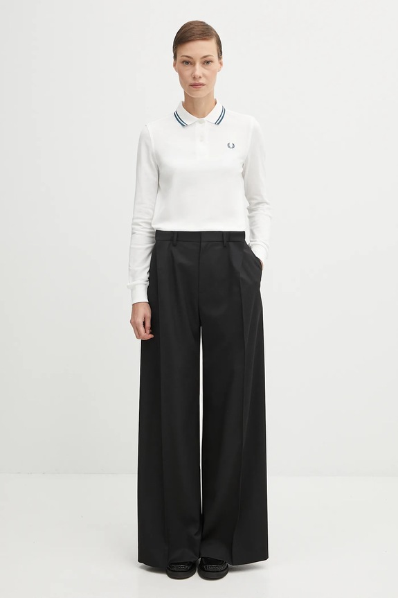Bavlnené tričko s dlhým rukávom Fred Perry G3636 biela