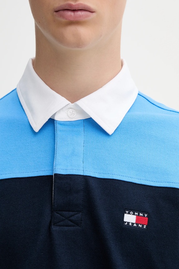 Bavlnené tričko s dlhým rukávom Tommy Jeans DM0DM21665 modrá