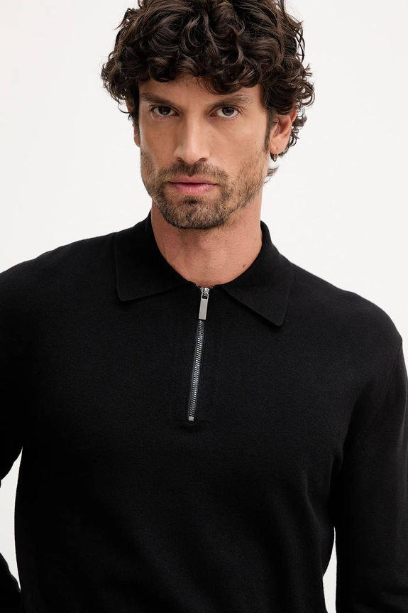 Светр United Colors of Benetton чорний 110XU301L