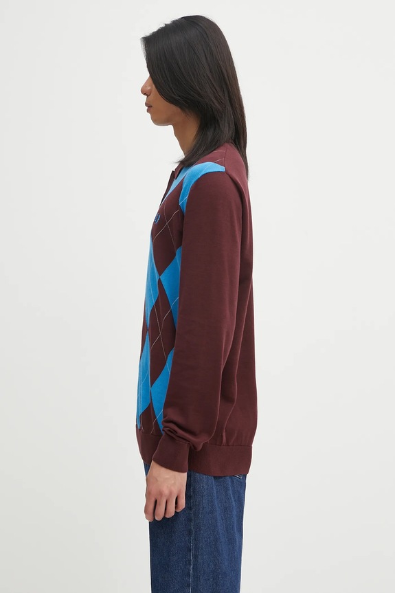 Памучен пуловер Fred Perry K1318 бордо AW25