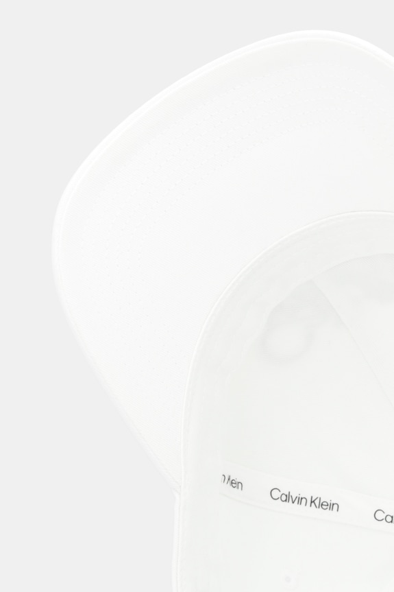 Calvin Klein czapka z daszkiem bawełniana biały LV04F5032G