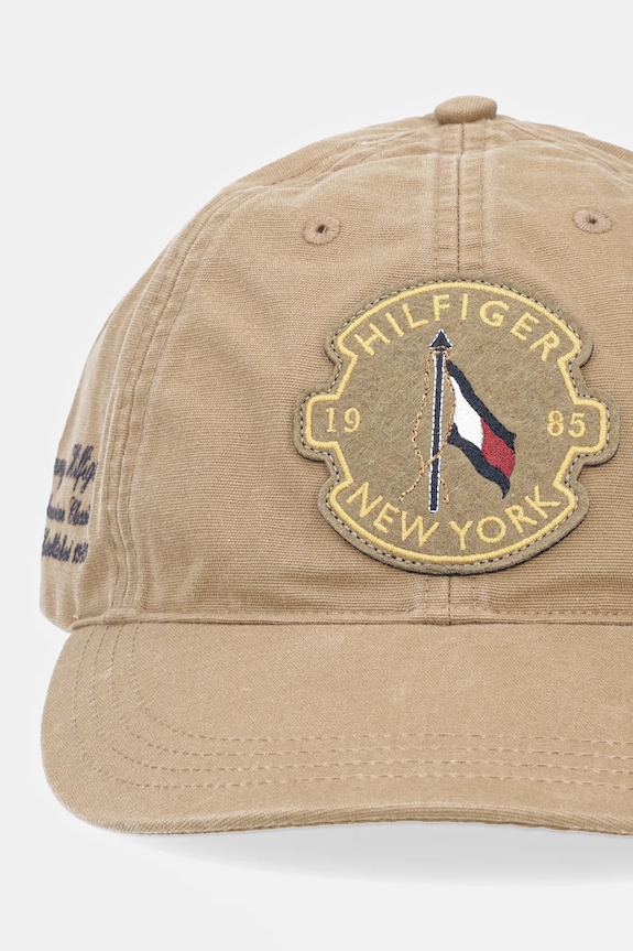 Tommy Hilfiger berretto da baseball in cotone AM0AM13430 marrone AW25