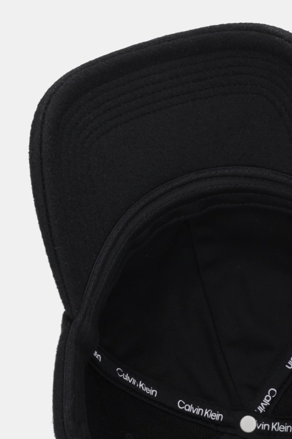Calvin Klein czapka z daszkiem czarny LV04D5054G
