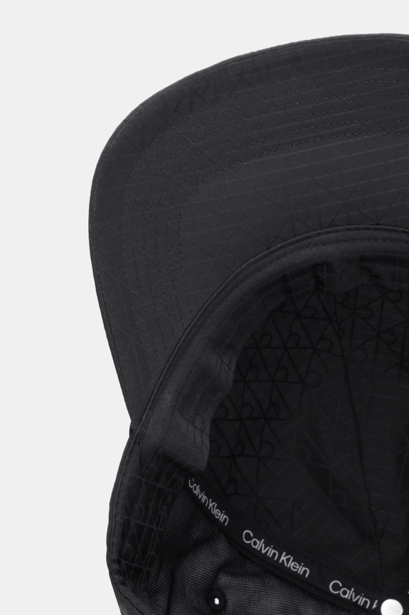 Calvin Klein czapka z daszkiem czarny LV04D5067G
