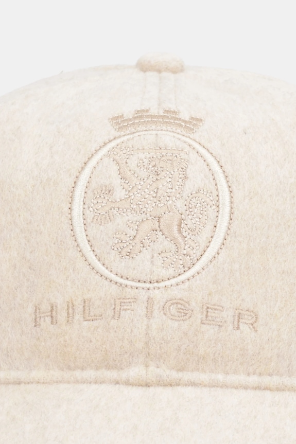 Vlnený šilt Tommy Hilfiger AM0AM13827 béžová AW25