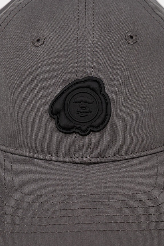 Šiltovka AAPE Main AAPCPM5318XXO sivá AW25