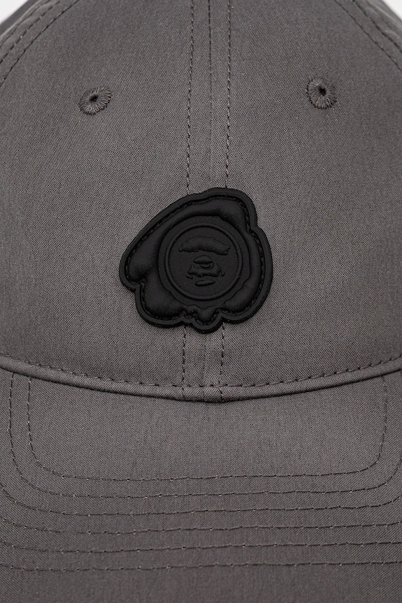 Šiltovka AAPE Main AAPCPM5318XXO sivá AW25