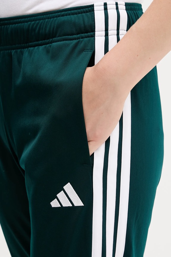 adidas dres Essentials JX0505