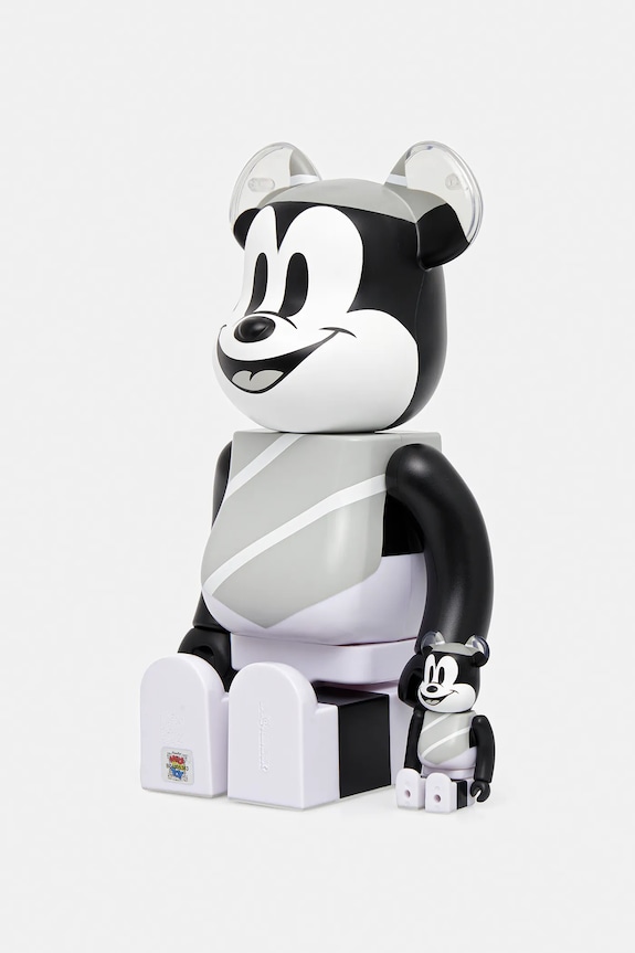 Obývacia izba a spálňa Dekoračná figúrka Medicom Toy HAT.AND.PONCHO.100.400 biela