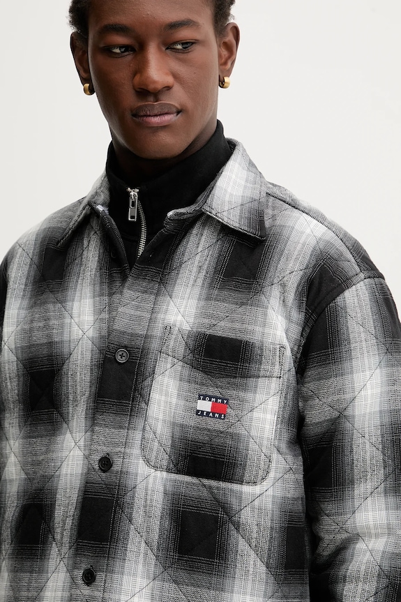 Tommy Jeans kurtka bawełniana czarny DM0DM22014