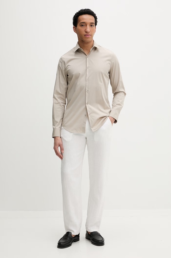 Calvin Klein košeľa pánska bavlnená s elastanom LV019EU037 béžová SS26