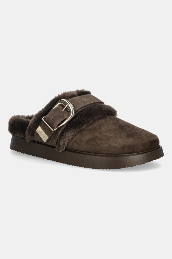 Steve Madden kapcie zamszowe Cozy Up brązowy 11004964.205