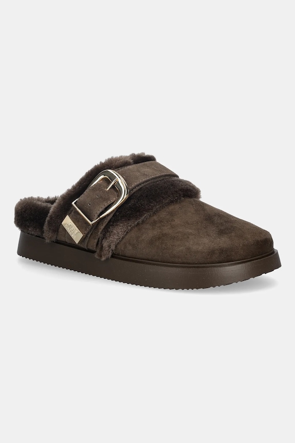 Steve Madden kapcie zamszowe Cozy Up brązowy 11004964.205