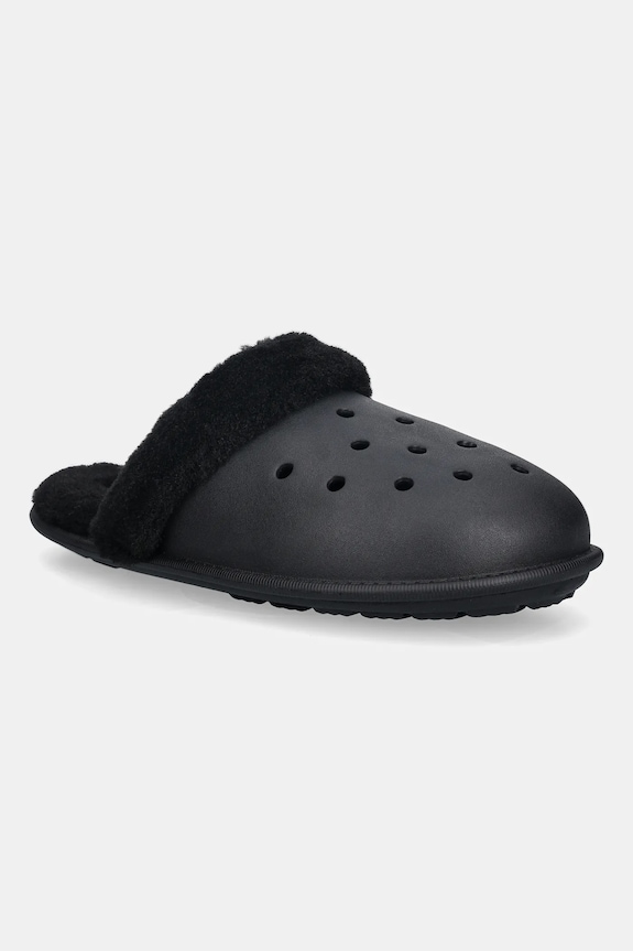 Тапочки Crocs Classic Fuzz Scuff чорний 212143.001
