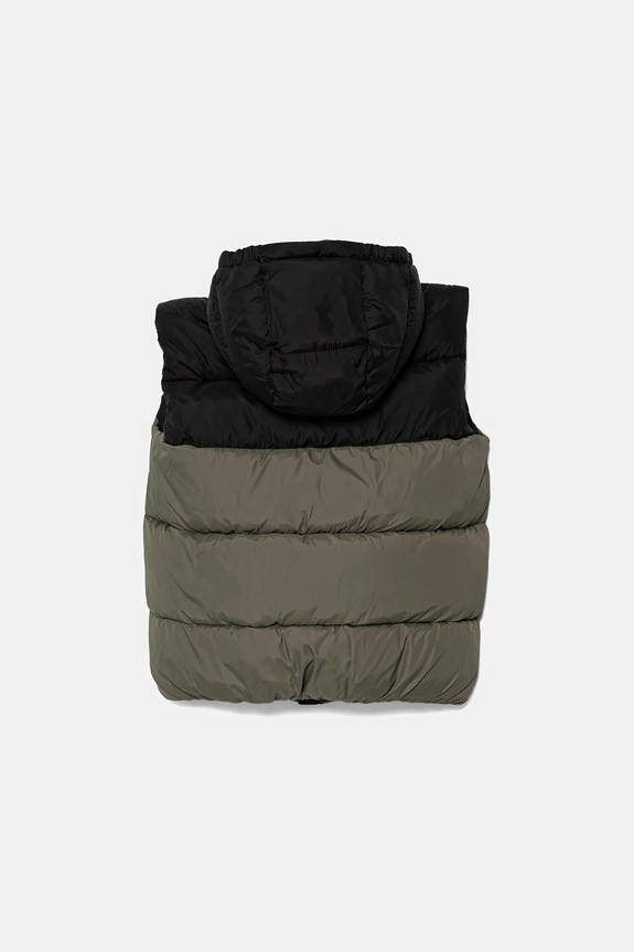 Αμάνικο μπουφάν Calvin Klein Jeans IB0IB02535.9BYA πράσινο AW25