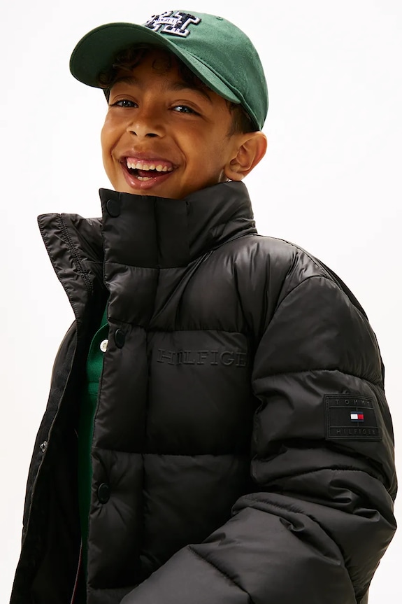 Dječaci Dječja jakna Tommy Hilfiger KB0KB10093.104.122.9BYA crna