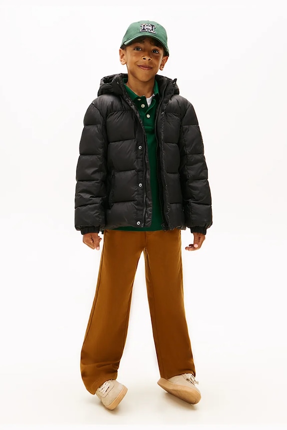 Παιδικό μπουφάν Tommy Hilfiger μαύρο KB0KB10093.104.122.9BYA