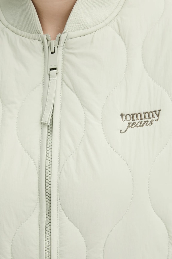 Tommy Jeans geacă DW0DW20962 verde