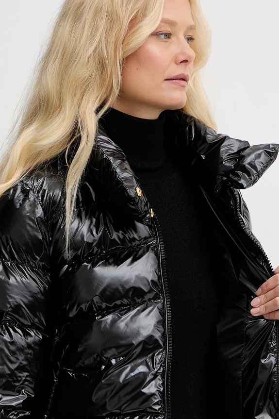 Pinko rövid kabát 101598.A2P7