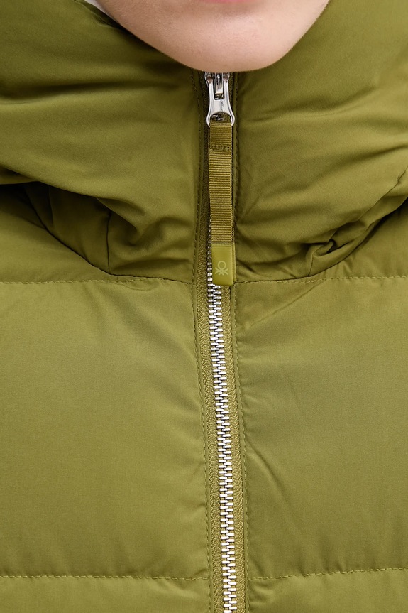 United Colors of Benetton geacă de puf 22T6DN086 verde