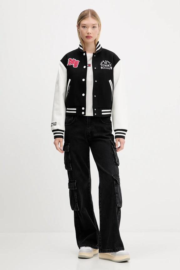 Jakna bomber s vunom Tommy Jeans DW0DW21628 crna AW25