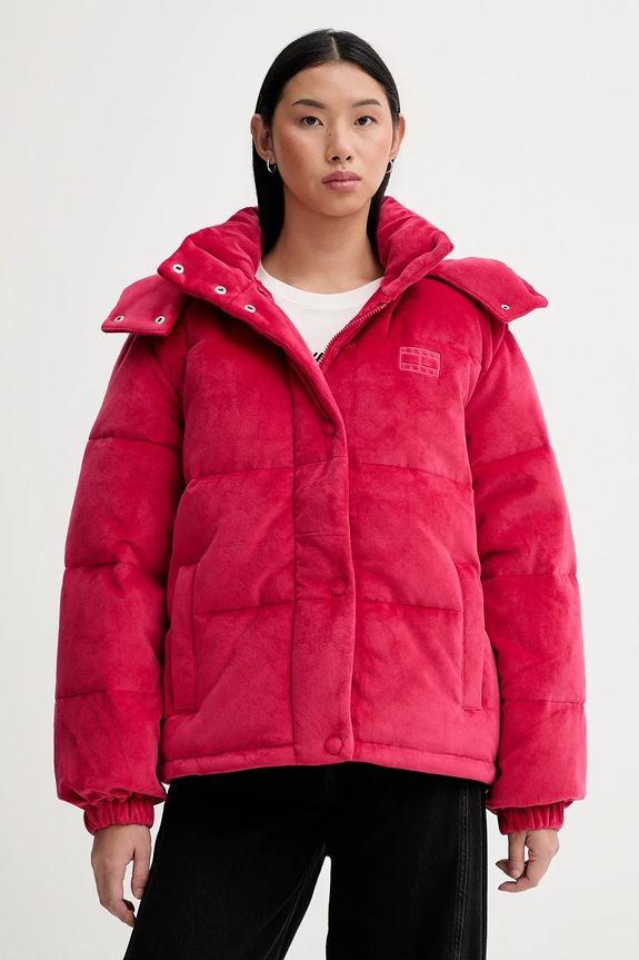 Tommy Jeans rövid kabát szigetelt rózsaszín DW0DW21668