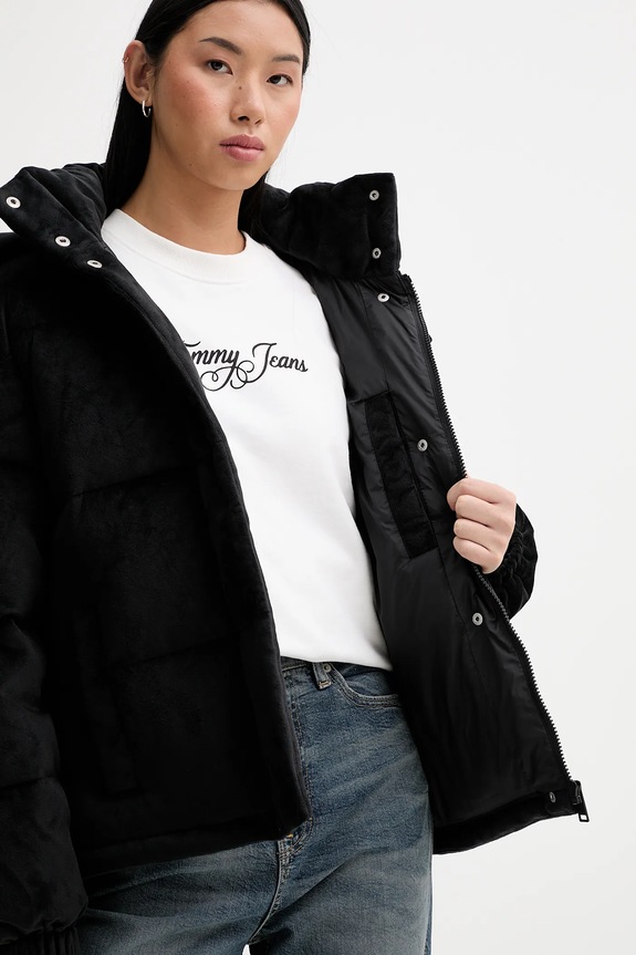 Jakna Tommy Jeans DW0DW21668