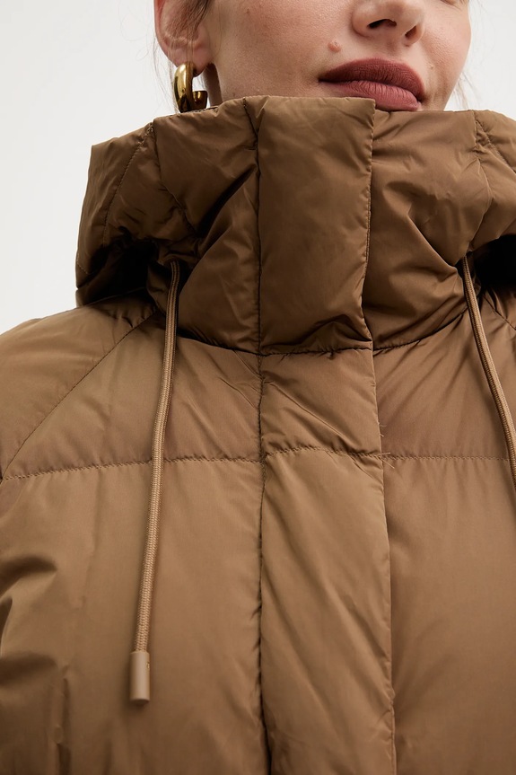 Weekend Max Mara geacă de puf NEWBEMBO 2525496072600 maro