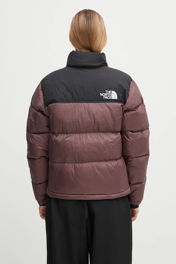 Páperová bunda The North Face 1996 Retro Nuptse NF0A3XEOCAI1 hnedá