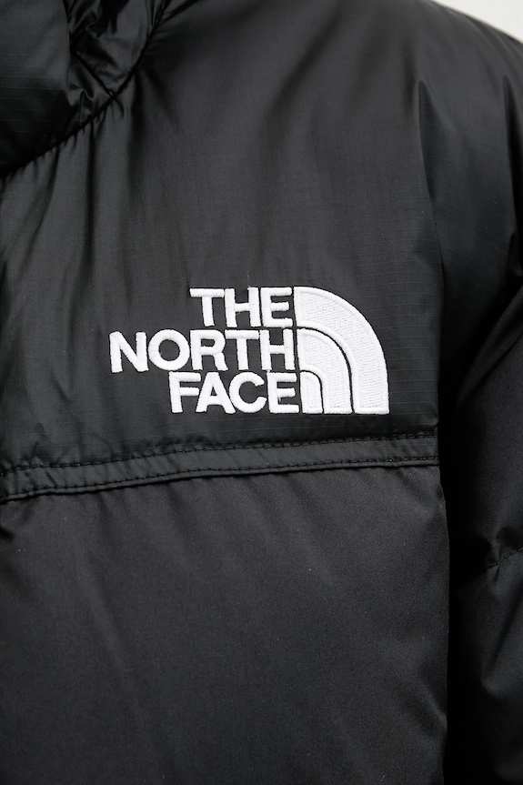 Páperová bunda The North Face Nuptse NF0A832KGOE1 čierna