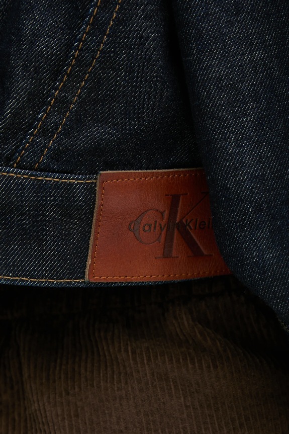 Rifľová bunda Calvin Klein Jeans LV047D700G tmavomodrá