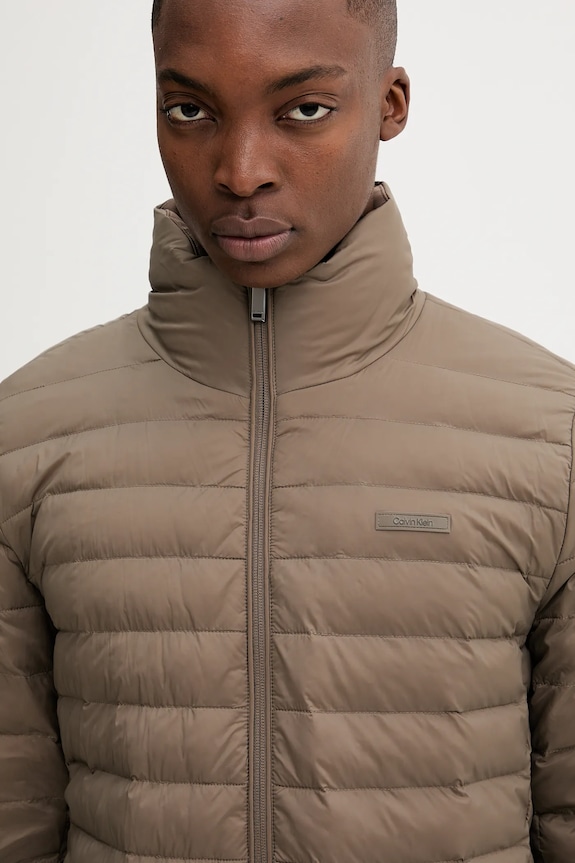 Calvin Klein geacă maro LV04LC506G