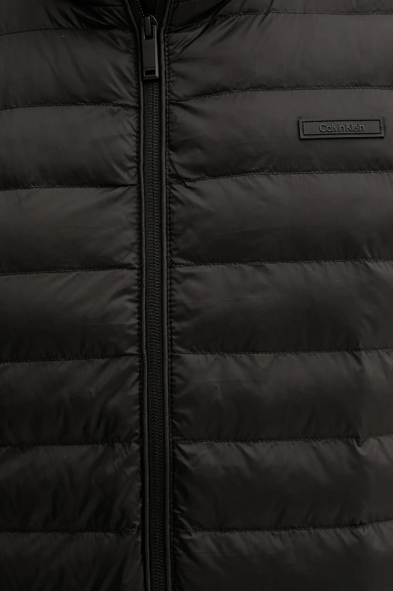 Αμάνικο μπουφάν Calvin Klein LV04LC509G