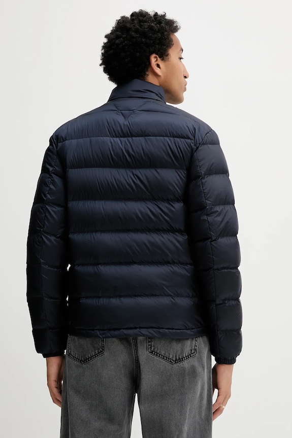 Oblačila Puhovka Tommy Jeans DM0DM21937 mornarsko modra