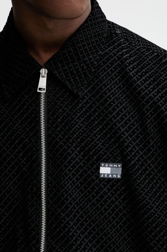 Μπουφάν Tommy Jeans DM0DM22263 μαύρο
