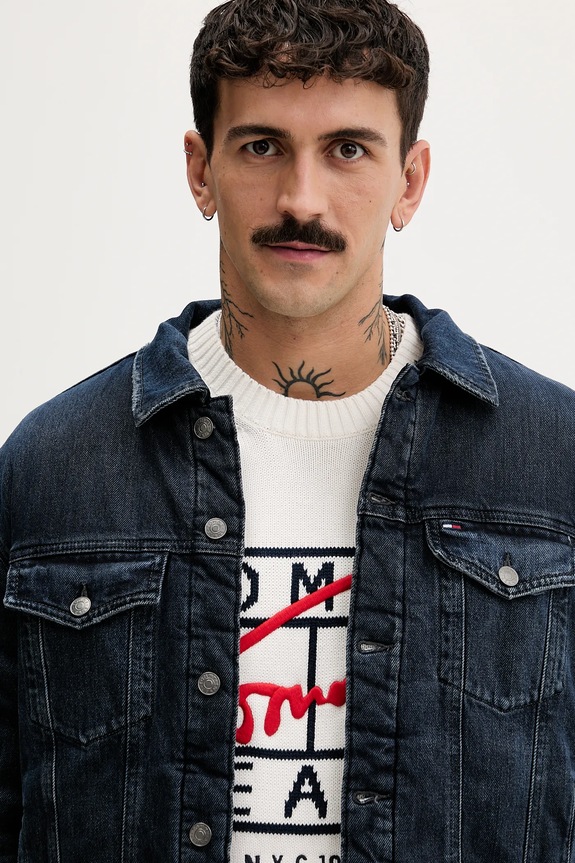 Tommy Jeans farmerdzseki sötétkék DM0DM21970