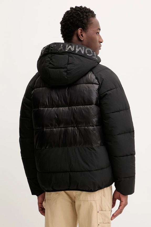 Îmbrăcăminte Tommy Jeans geacă DM0DM22034 negru