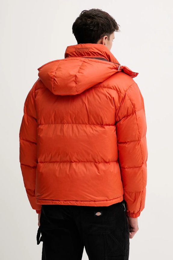 Ρούχα Μπουφάν με επένδυση από πούπουλα Tommy Jeans DM0DM22036 πορτοκαλί