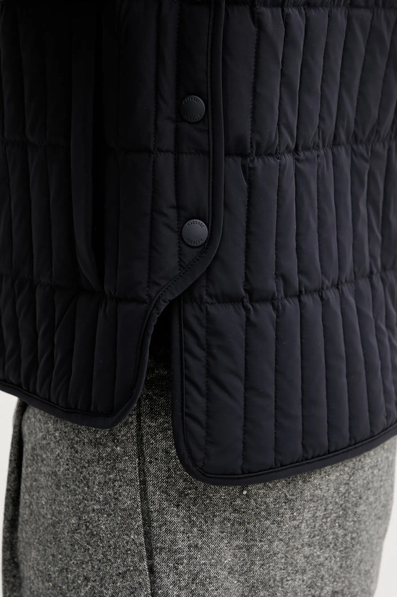 MACKAGE geacă MATEO.