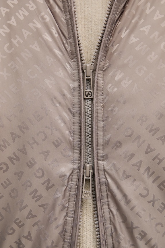 Куртка Armani Exchange XM001088.AF16592 коричневый
