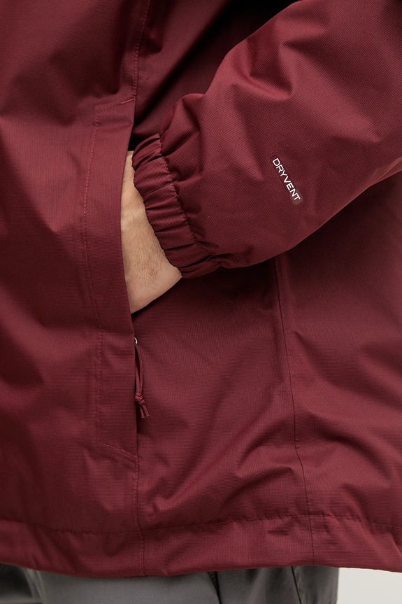 Bunda The North Face Quest Insulated NF00C30225Q1 červená