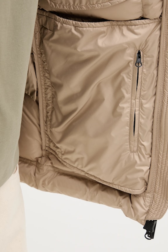 Пуховая куртка Colmar 1217.6ZN