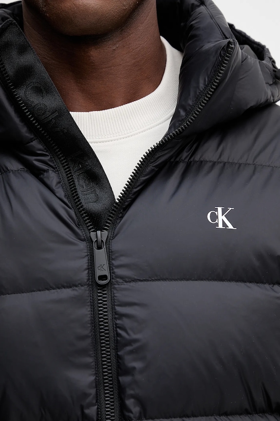 Pernata jakna Calvin Klein Jeans LV04RC518G crna